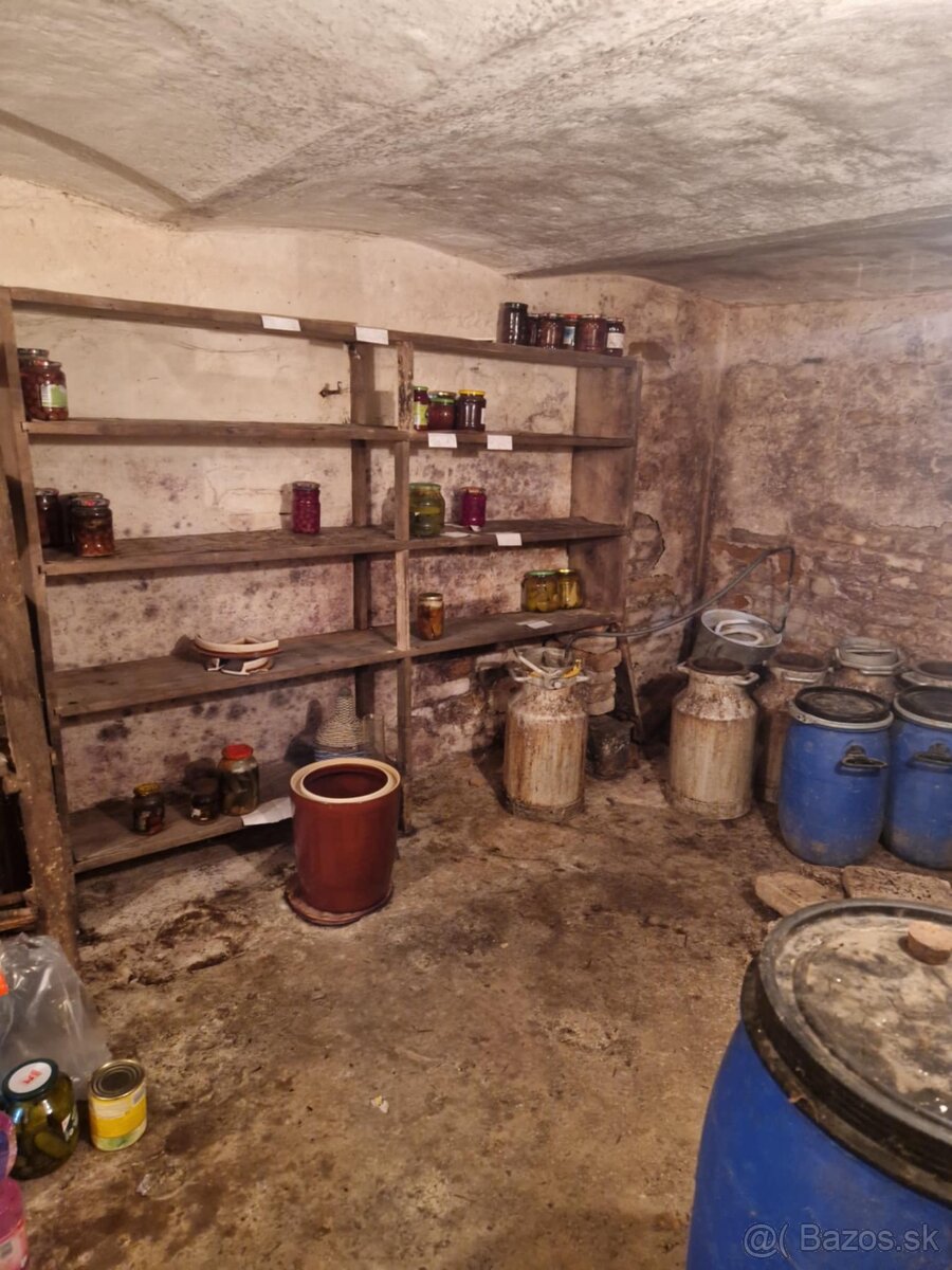 Cífer- ponúkame na predaj 4 izbový dom v Cíferi. - 14