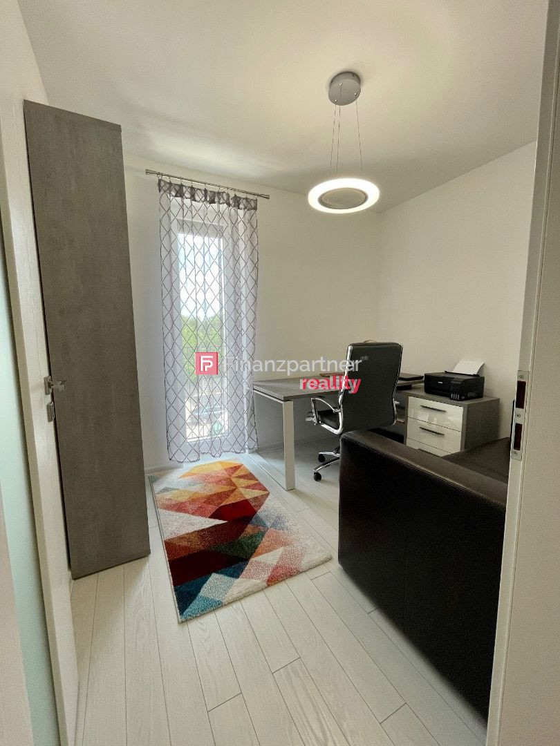 Exkluzívne na predaj 3-izbový byt v časti Nova Village - 14