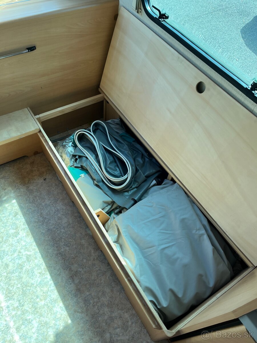 Predam karavan ADRIA 390 DB - 14