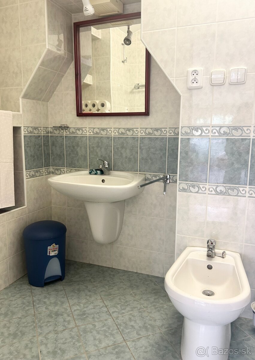 RFReality ponúka rod.dom v tichej lokalite - blízko centra - 14