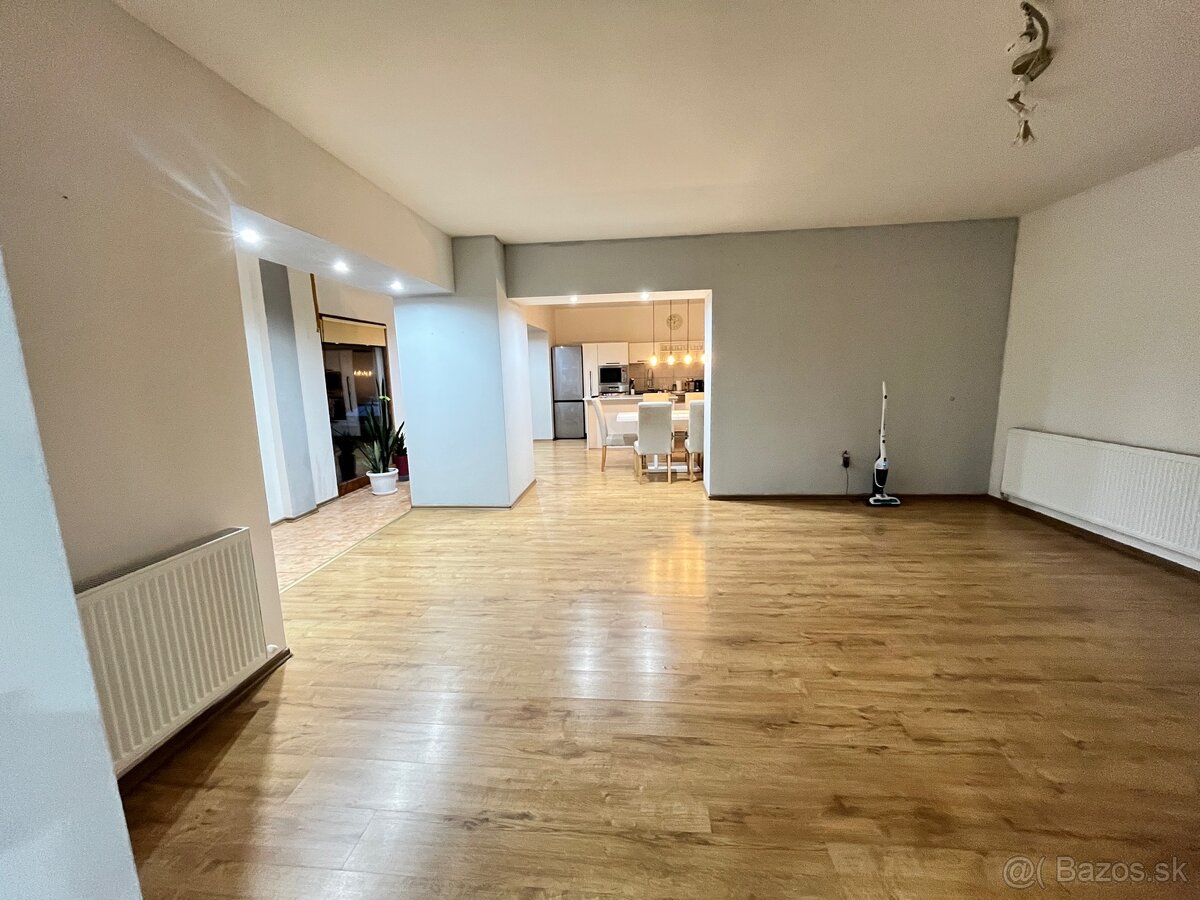 Predám rodinný dom - 14