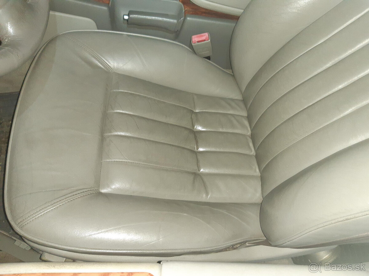 AUDI A8, S8 D2 - sedačky - 14