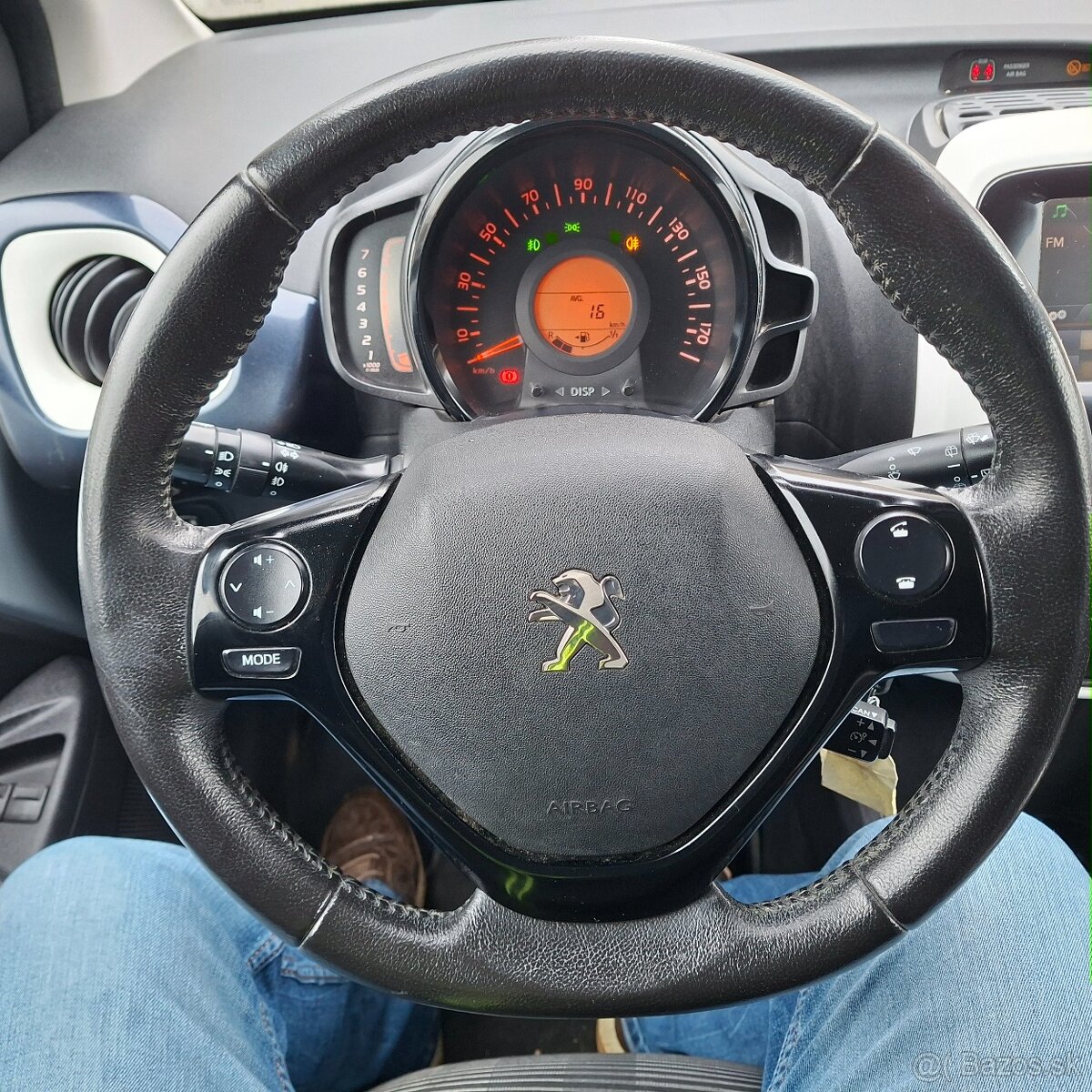 Peugeot 108 1,2 PureTech Allure TOP - 14