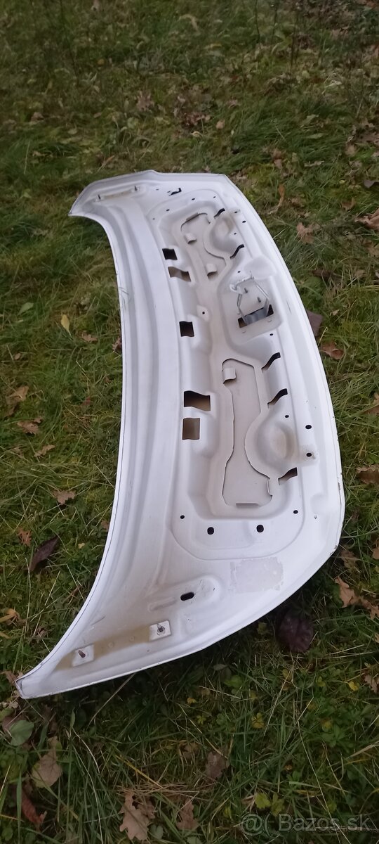 Opel vivaro kapota predna - 14