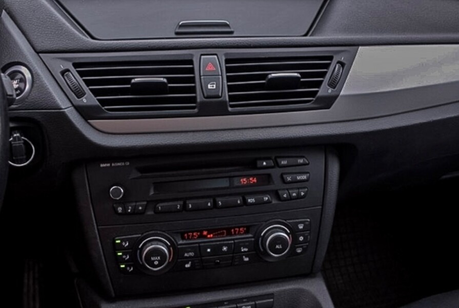 BMW X1 r.2010 , 110kw 4x4 - 14