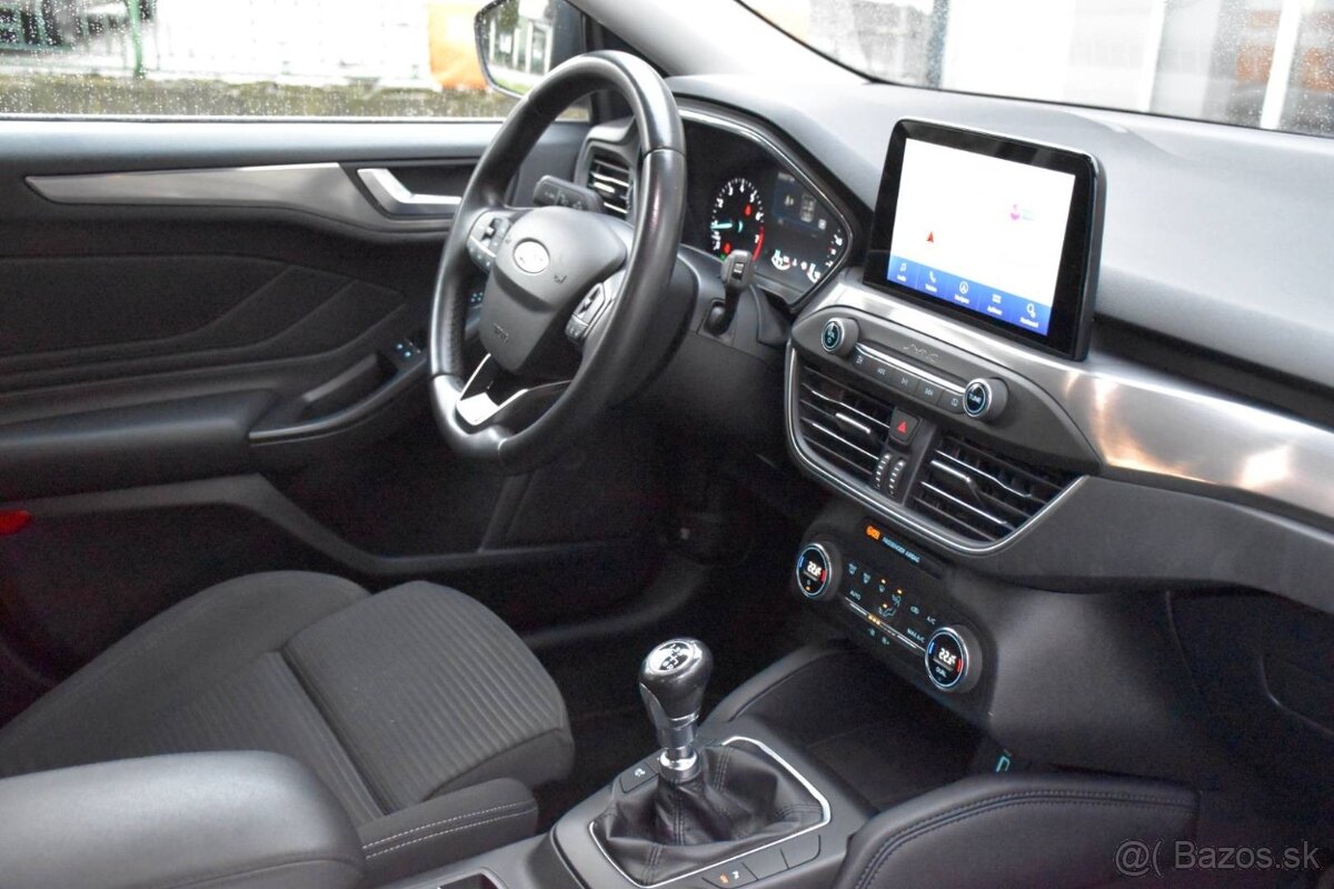Ford Focus Kombi 1.0 EcoBoost 125k Titanium - 14
