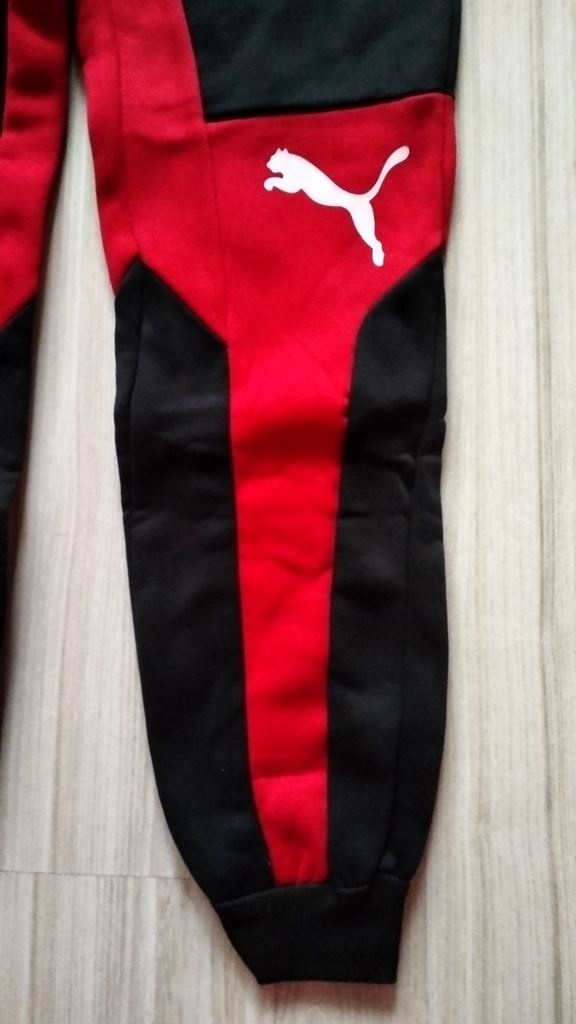 Čierno červená tepláková súprava, v.S/M/L - 14