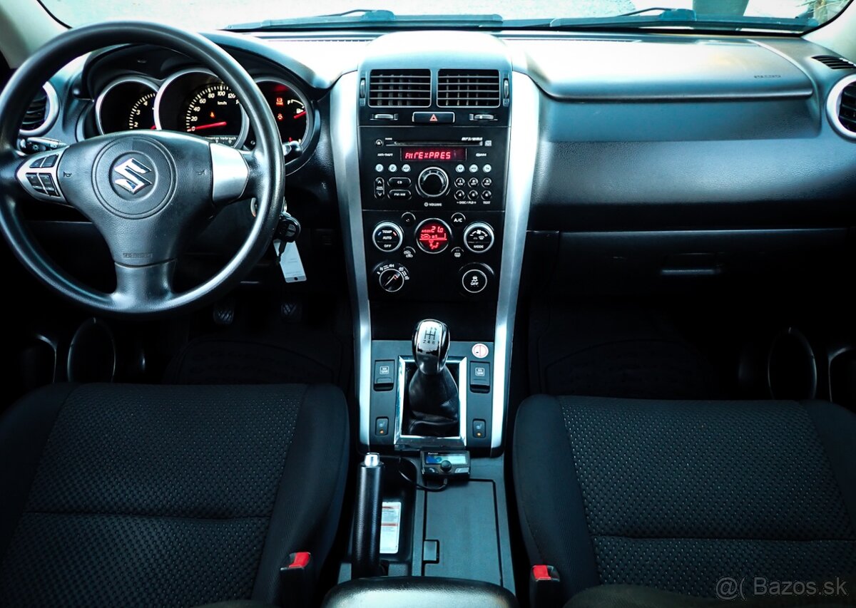 SUZUKI GRAND VITARA 1.9DDiS FACELIFT 4x4 2013- 154tis km - 14