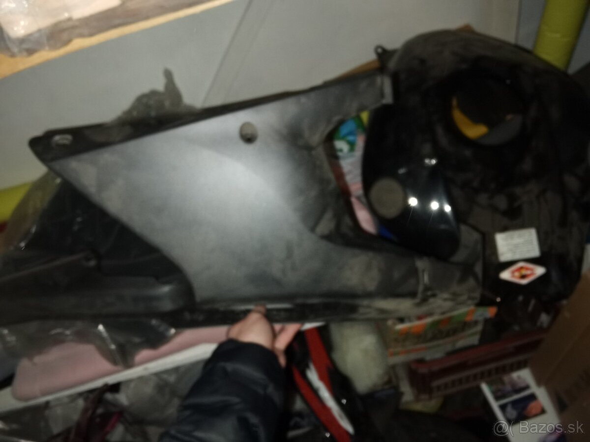 Gsxr 1000 k1, 2 yzf R1, cbr 1000 rr 2008 cbr 600 rr 2007 - 14