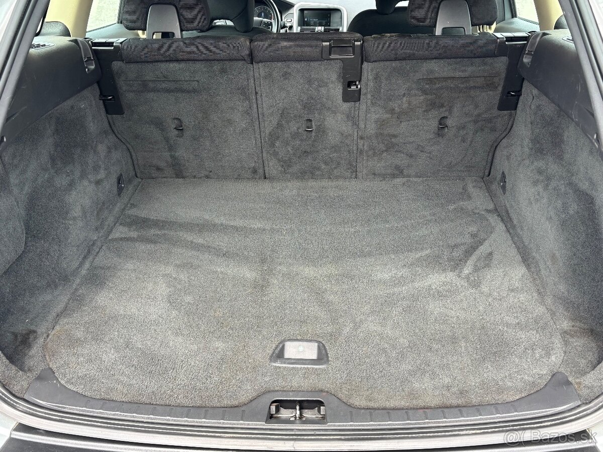 Volvo XC60 Summum 2.4 D Automat, po servise, TOP stav - 14