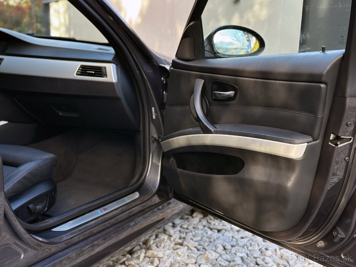 BMW 330i E90 – 3.0 R6 | 258 HP | Mpacket | Top stav - 14