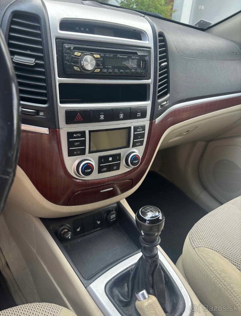 Hyundai Santa Fe - 14