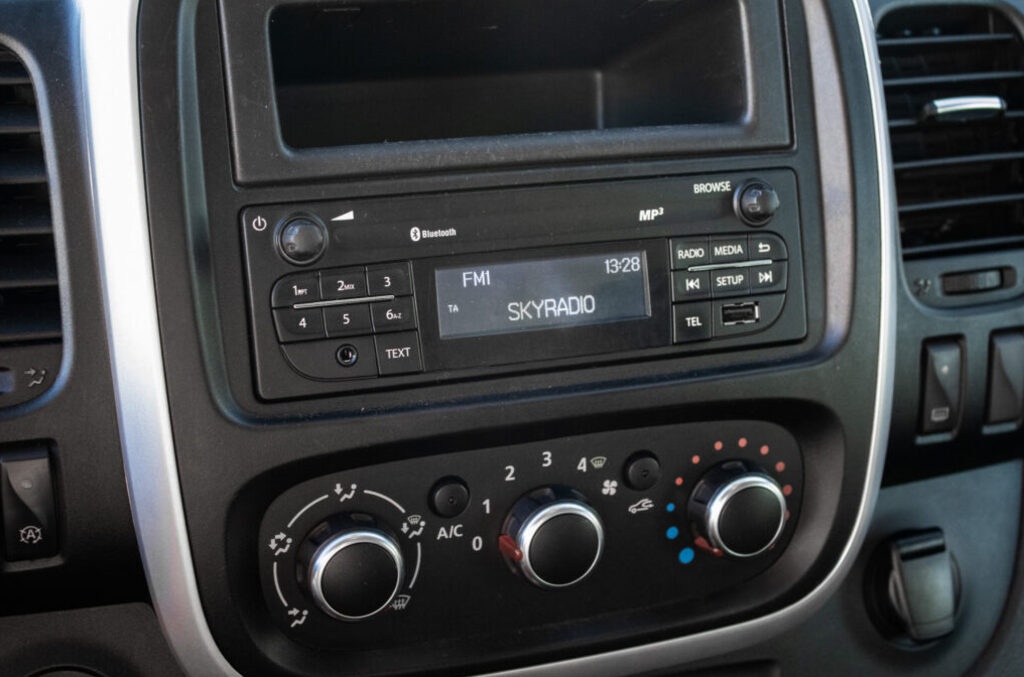 Renault Trafic 70kW (2020) - 14