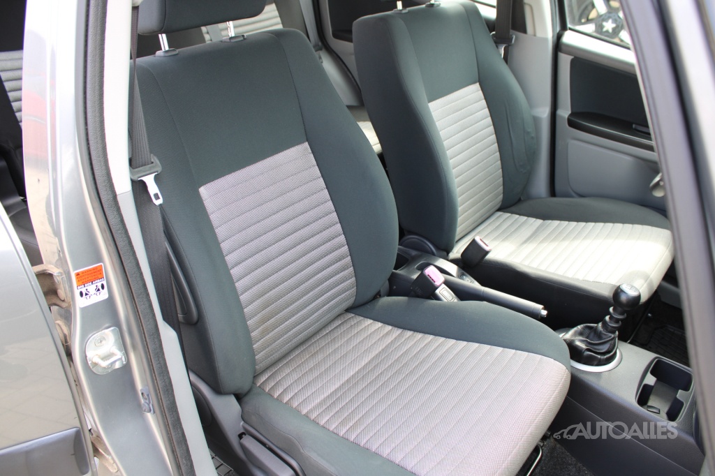 Suzuki SX4 1,6 DDiS 66 kW - 14