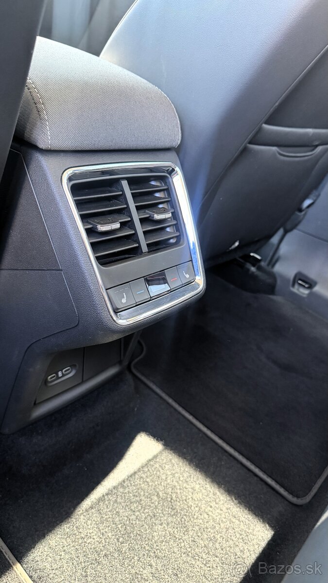 Škoda Enyaq ELEGANCE SUV 132kW TOP Tepelne cerpadlo - 14