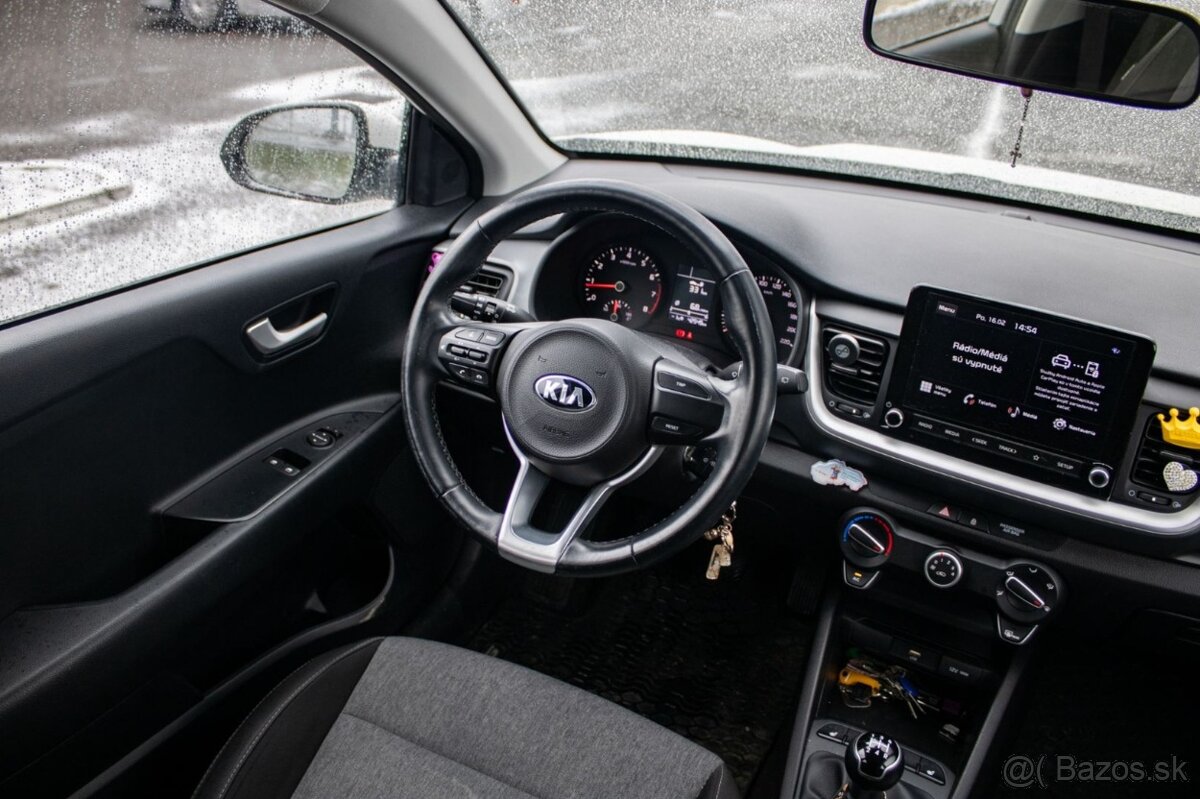 Kia Stonic 1.2 - 14