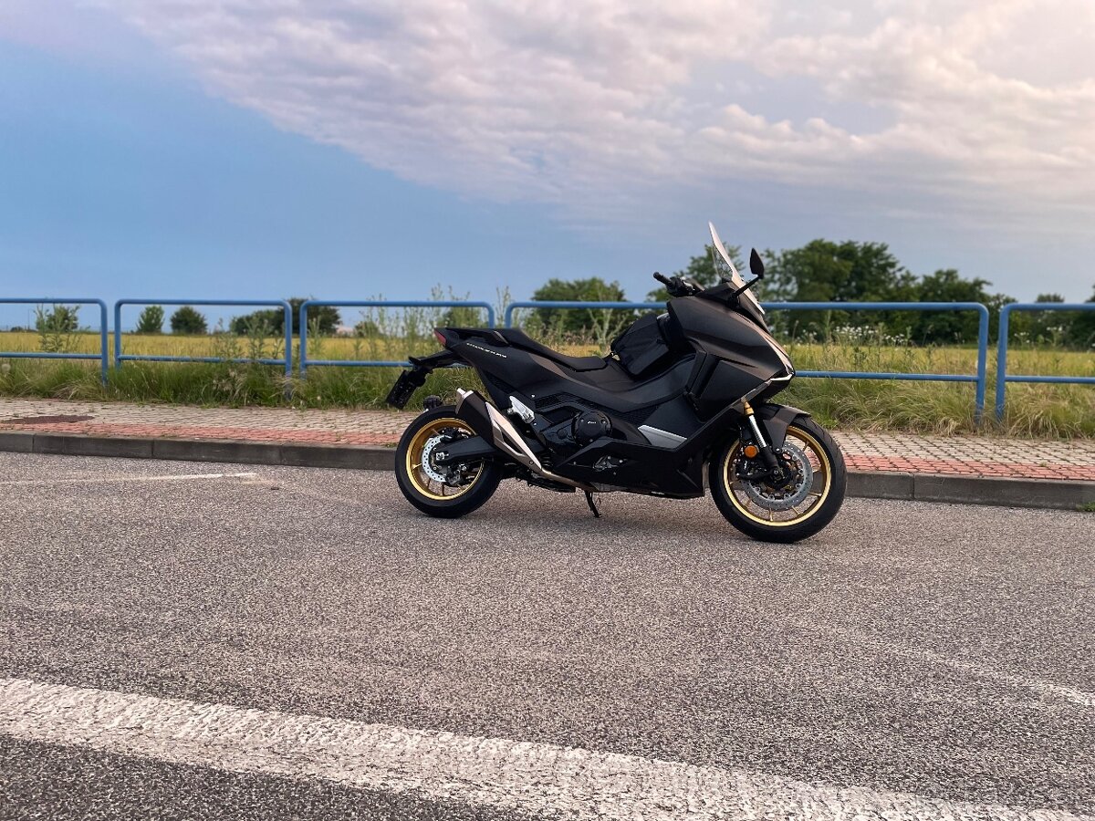 Honda Forza 750, 2024, 3400km - 14