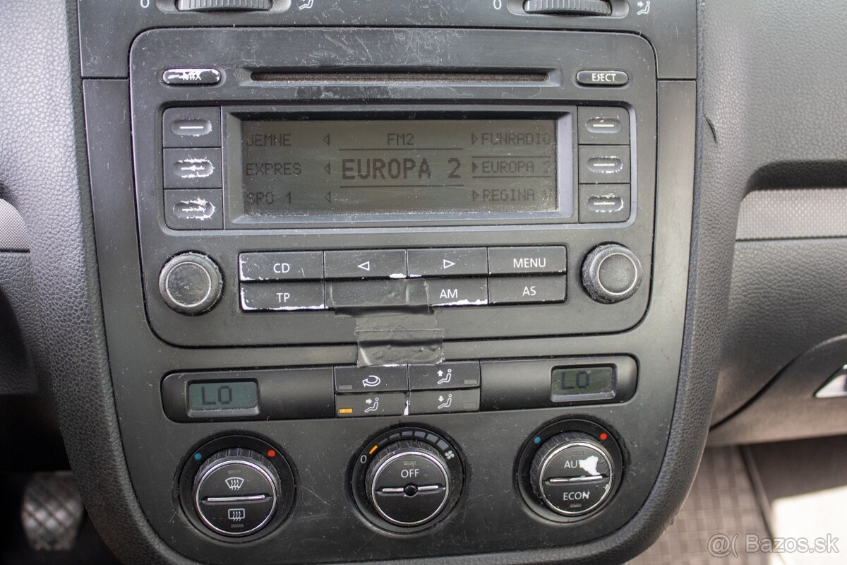 Volkswagen GOLF 1,9 TDI 77kw MT5 Trendline - 14