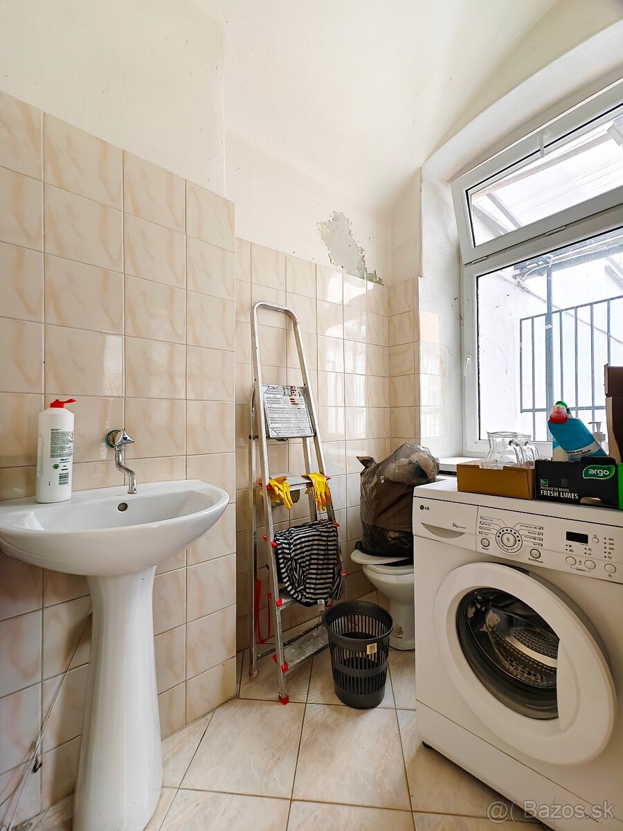 Luxusná kaviareň na HLAVNEJ ulici v Košiciach - 14