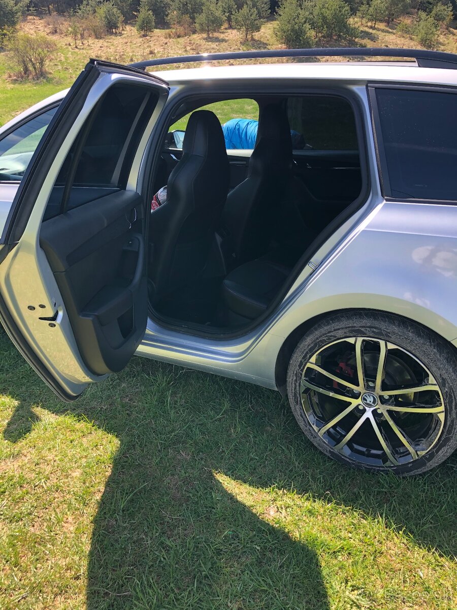 Škoda Octavia rs - 14