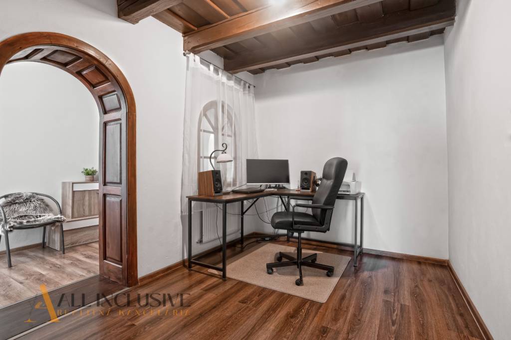 ALL INCLUSIVE | NA PREDAJ ZREKONŠTRUOVANÝ 6 IZBOVÝ RODINNÝ D - 14