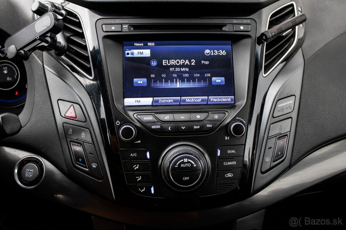 Hyundai i40 CW 1.7 CRDi, 100 kW (2015) - 14