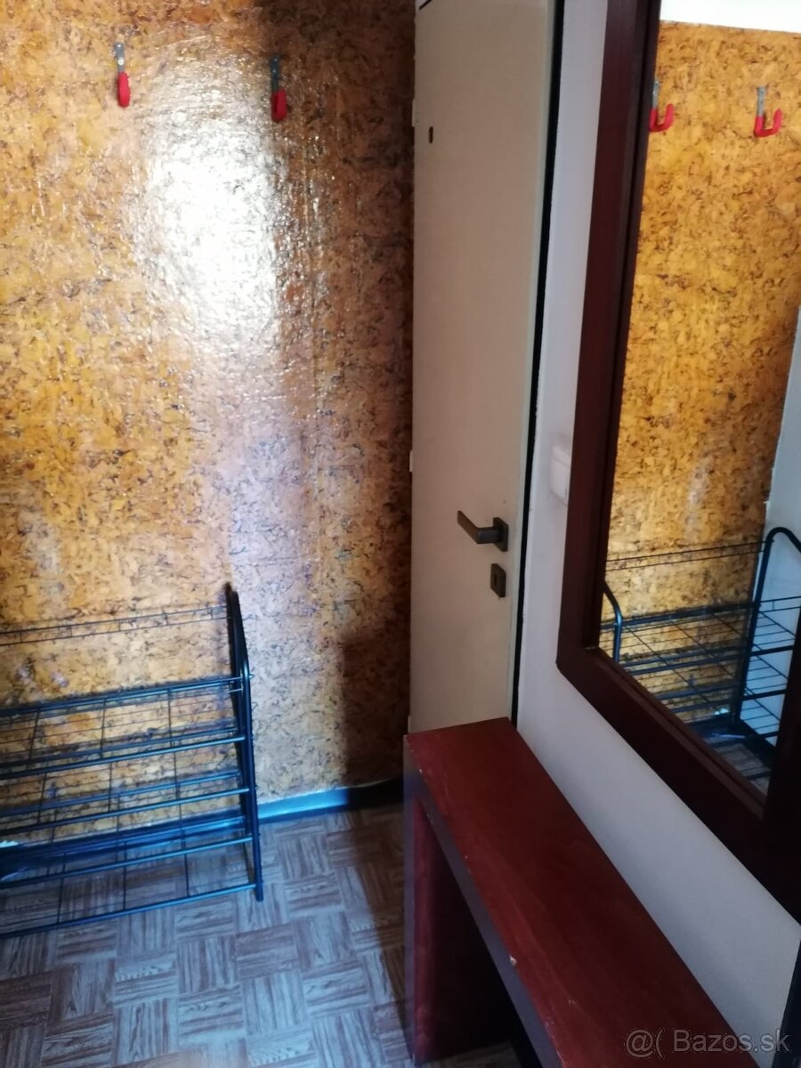 Predaj 1-izbový byt ZVOLEN Podborová - 14