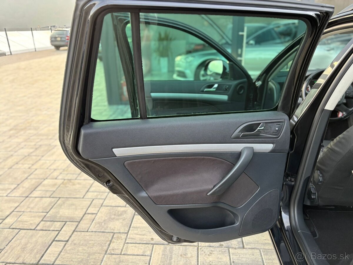 Škoda Octavia Combi 1.9 TDI Elegance 2009 268000km - 14