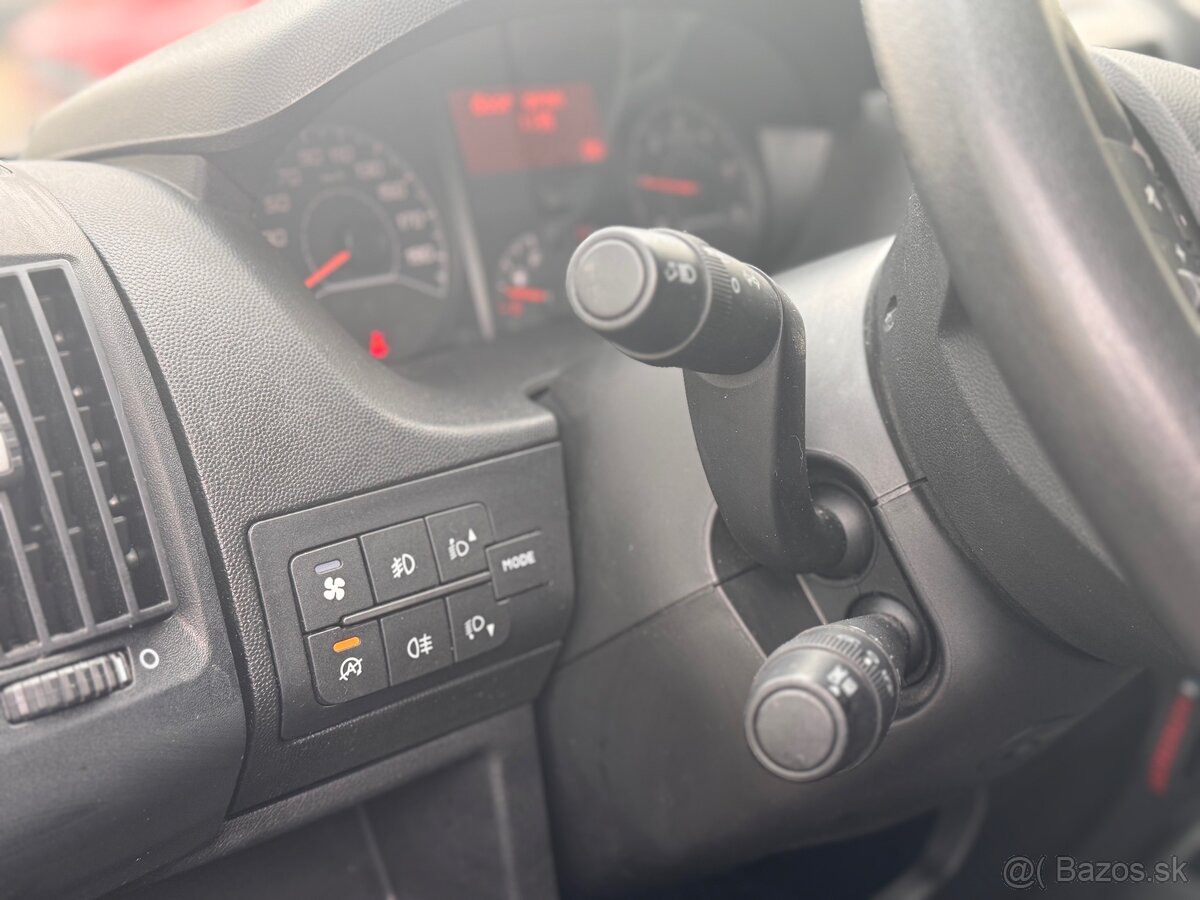 FIAT DUCATO 2.3 MULTIJET 150k 9-miestny bus - 14