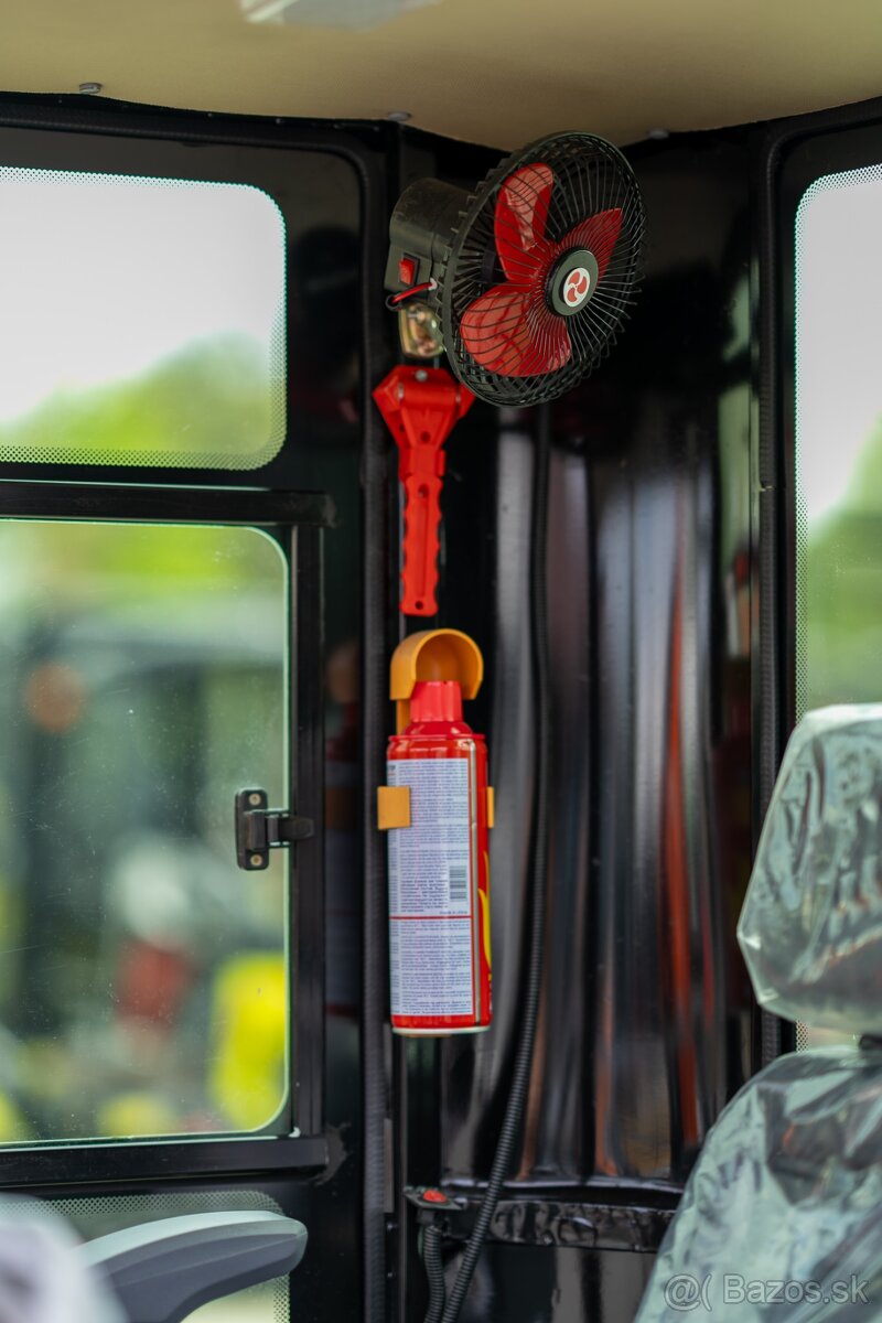 Minibager VIP15 s kabinou – Silný stroj s plným komfortem - 14