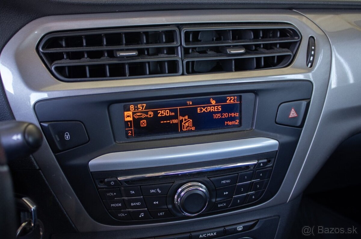 Citroën C-Elysée 1.2 VTi Exclusive / 53kW / M5 / 2014 - 14