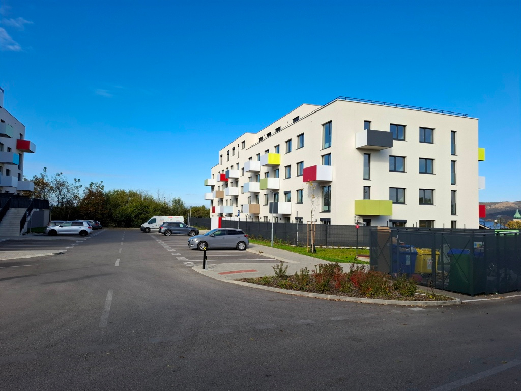 2 izb byt do prenájmu Nitra Hornostavská zariad. parkovanie - 14