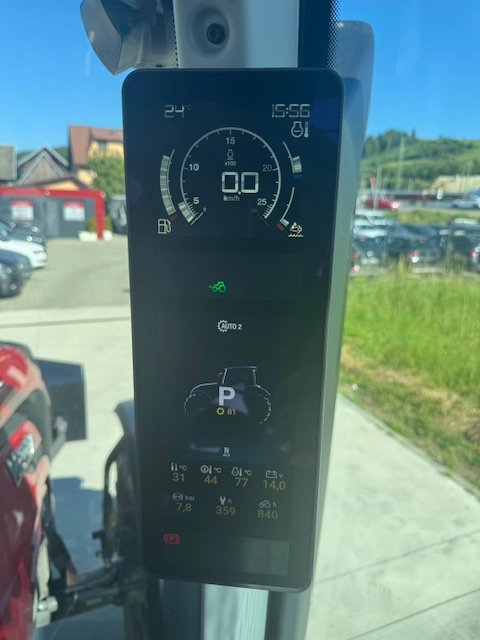 Valtra T235 VERSU UNLIMITED možný odpočet Dph - 14