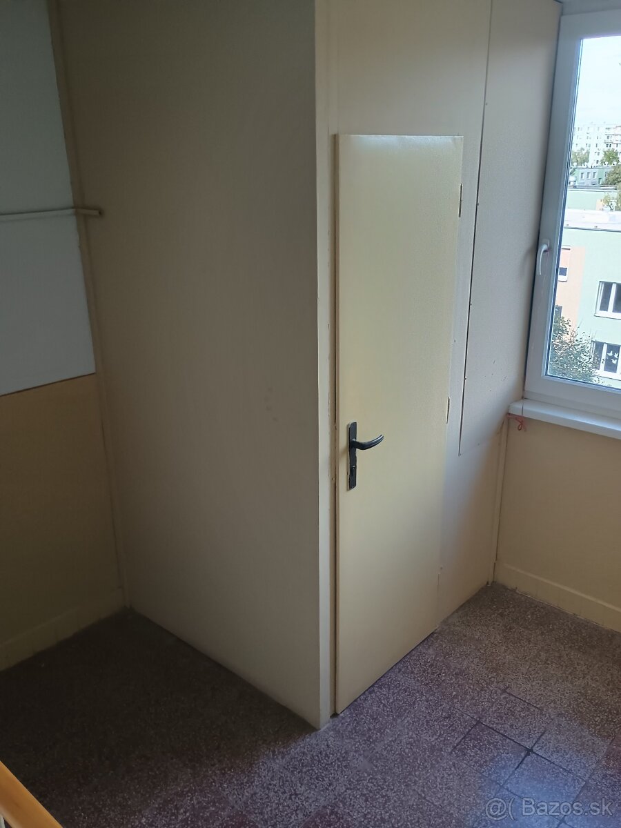 Predám 2 izbový byt - 14
