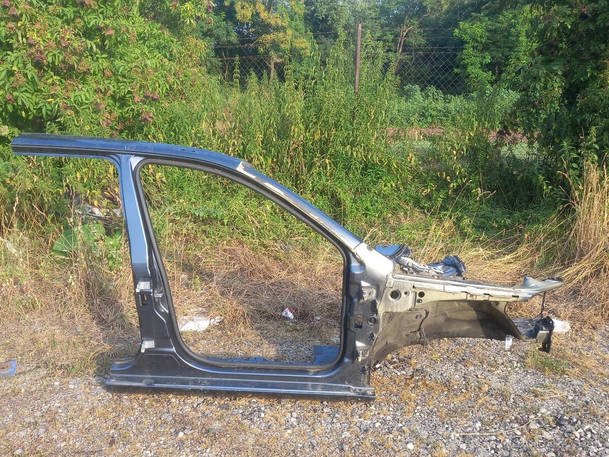 Škoda octavia 2 nádržka ostrekovačov - 14