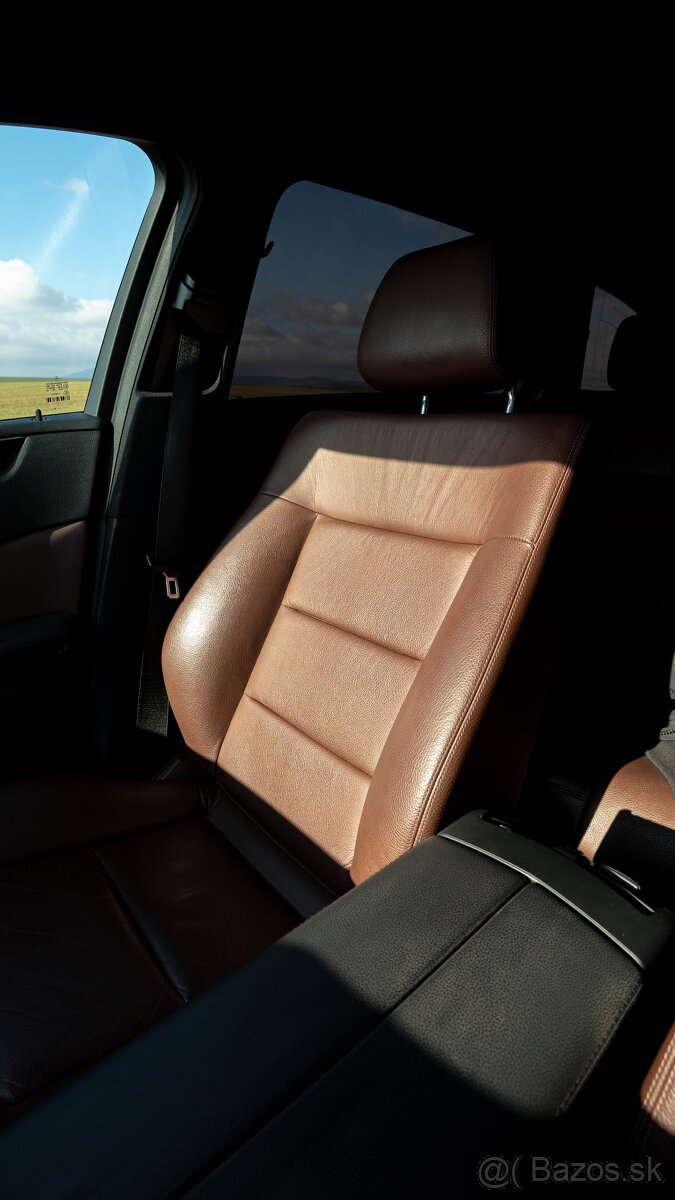 Mercedes-Benz E350 CDI 4matic - 14
