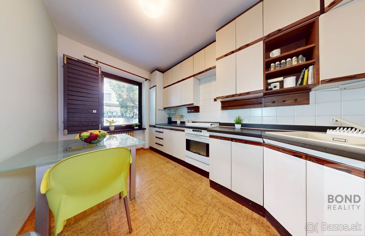 Jedinečná investičná príležitosť na Hradnom kopci. Luxusný r - 14