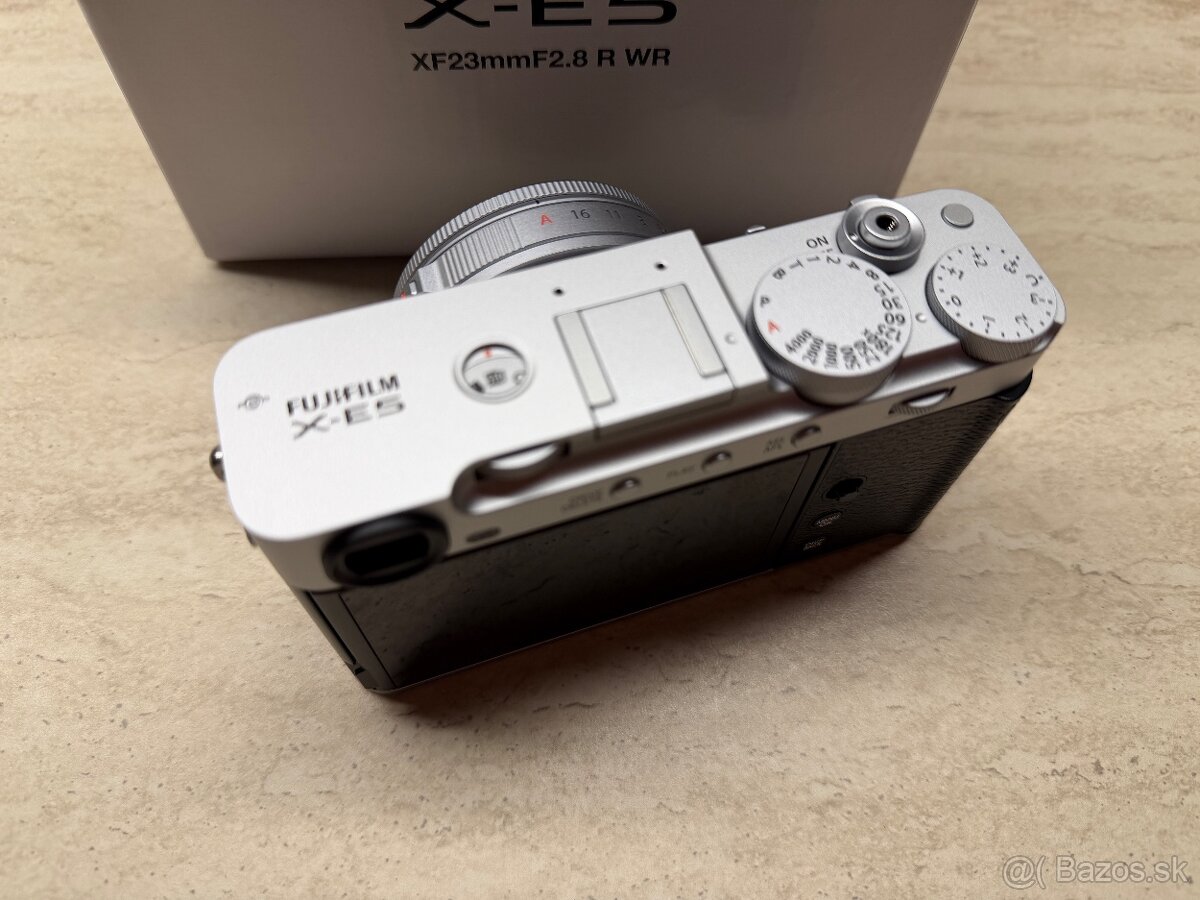 Fujifilm X-E5 + XF 23 mm WR strieborný, nový - 14