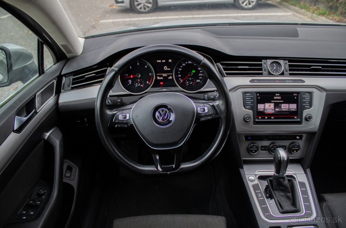 Volkswagen Passat Variant 1.6TDI DSG - 14