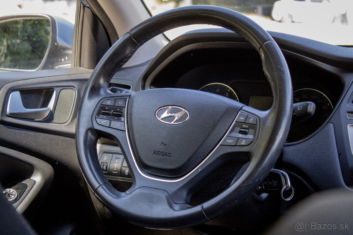 Hyundai i20 1.4i 16V Comfort - 14