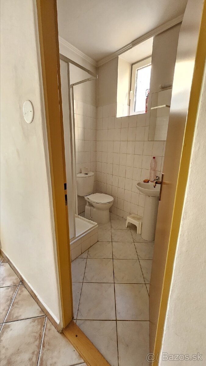 Dom Ambulancia byt v priamom centre mesta - 14