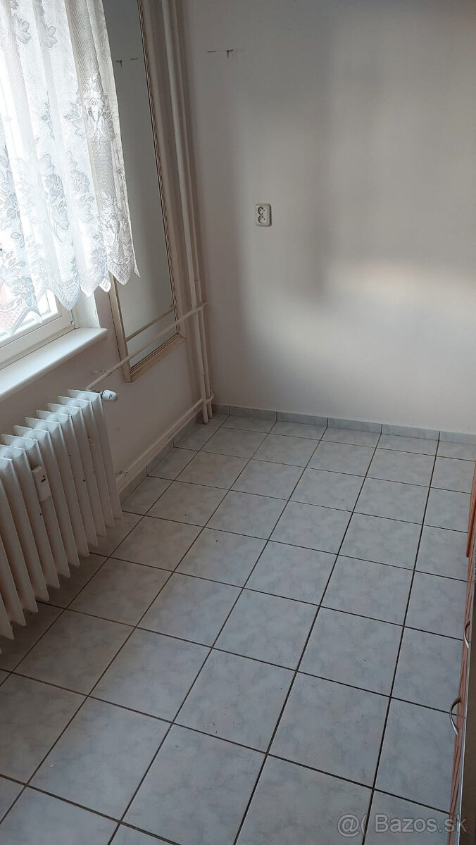 Predám 3 izbový byt s 2 balkónmi - 14