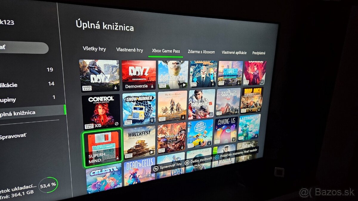 Xbox one S all digital + 130hier a 2 joypady - 14