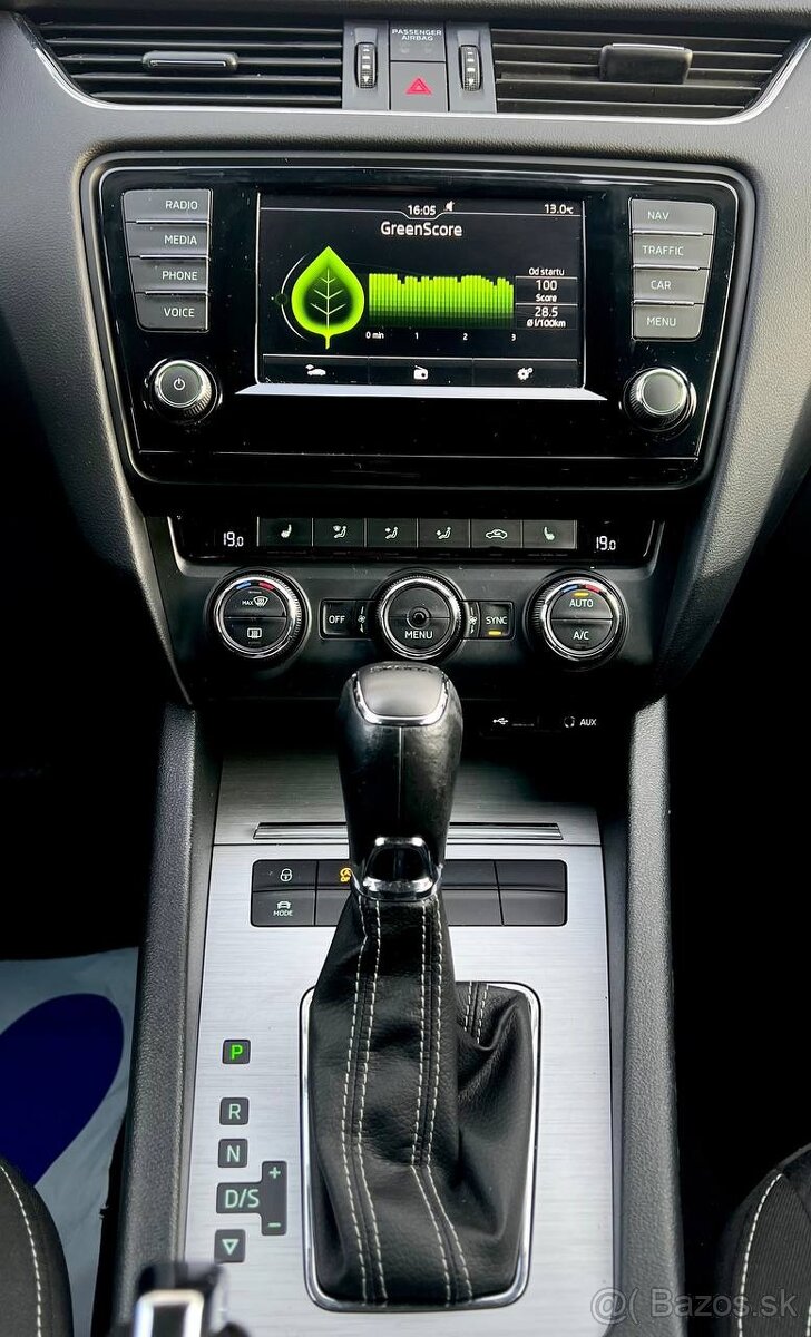 ŠKODA OCTAVIA COMBI 1.6 TDI 81 kW DSG 2015 EDITION - 14