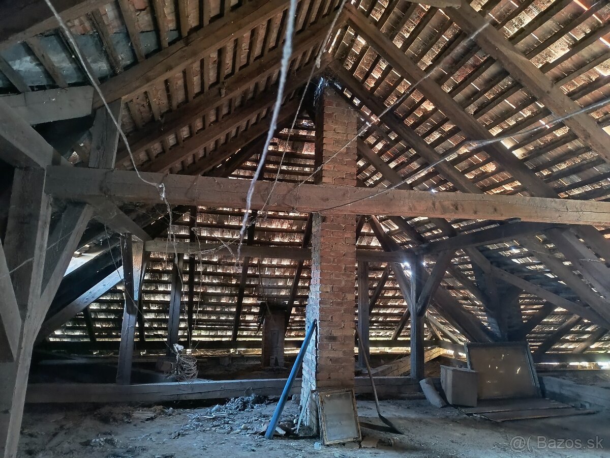 Rodinný dom v obci Čata - 14