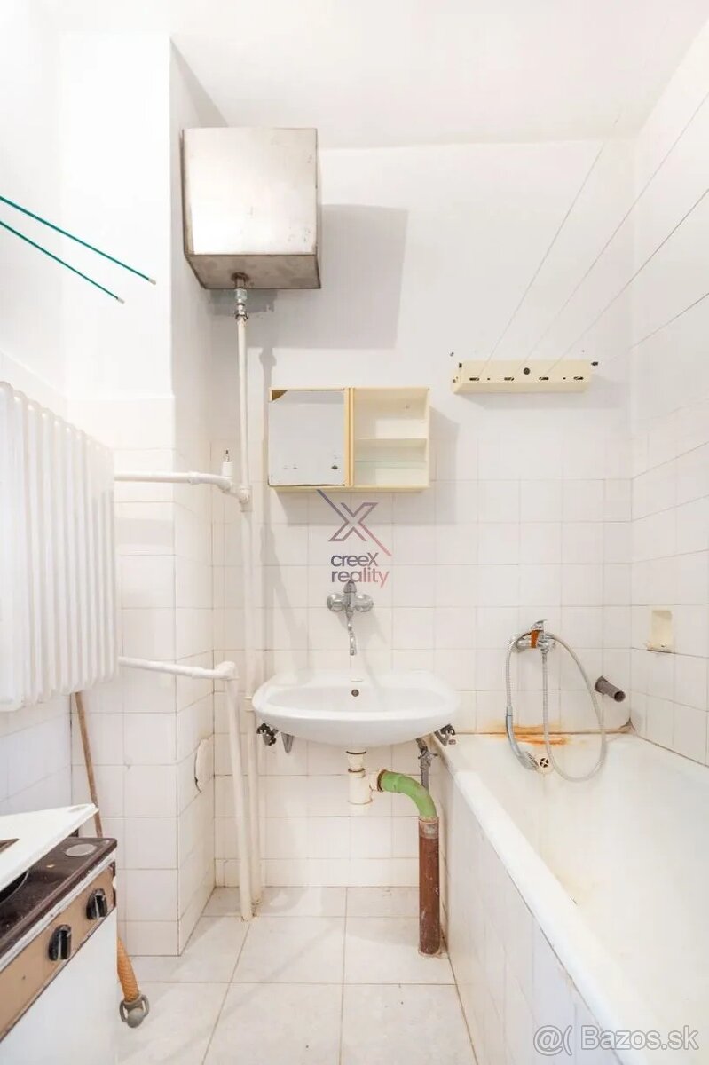 Predaj rodinneho domu v obci Dechtice - 14