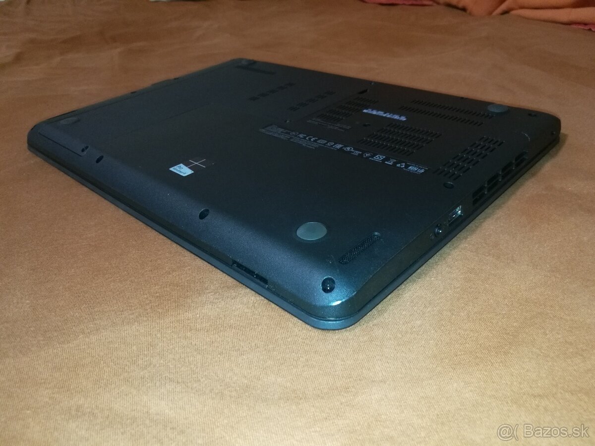 Lenovo. i7-5500U. RAM 8 GB. SSD 256 GB.14“ UVD. AMD 2 GB. - 14