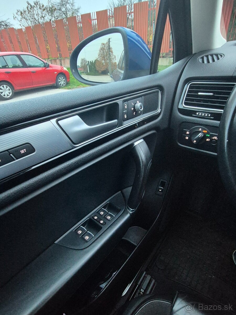 Predám VW Touareg,R-Line,V6 - 14