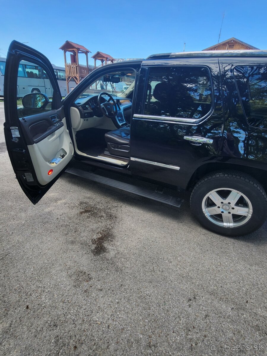 Predám CADILLAC ESCALADE - 14