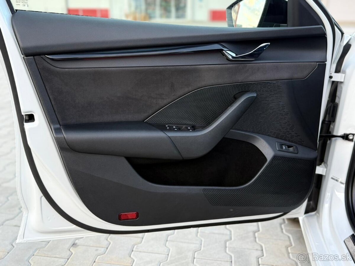 Škoda Octavia Combi RS 2.0 TDI DSG 147kW, 2022 - 14